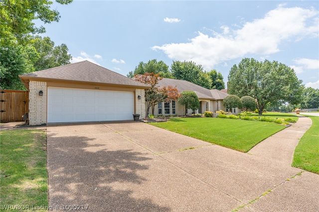 2412 Fianna Way, Fort Smith, AR 72908