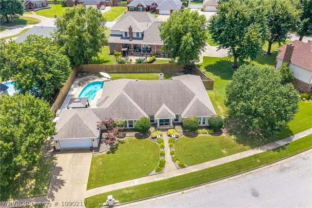 2412 Fianna Way, Fort Smith, AR 72908