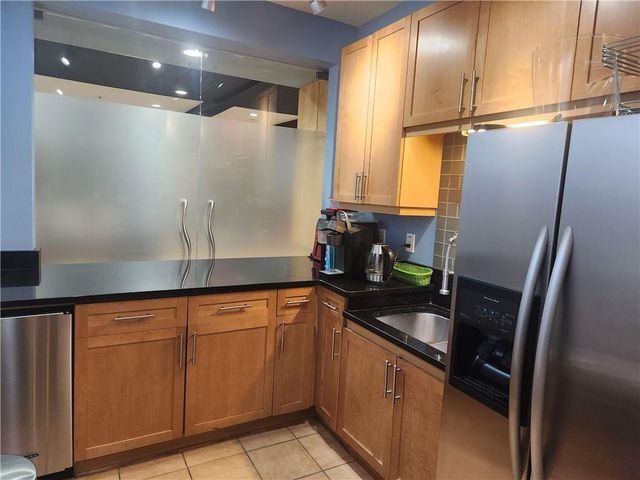 390 17th Street NW 3062, Atlanta, GA 30363