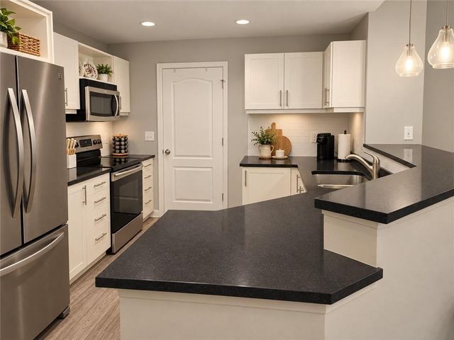 390 17th Street NW 3062, Atlanta, GA 30363