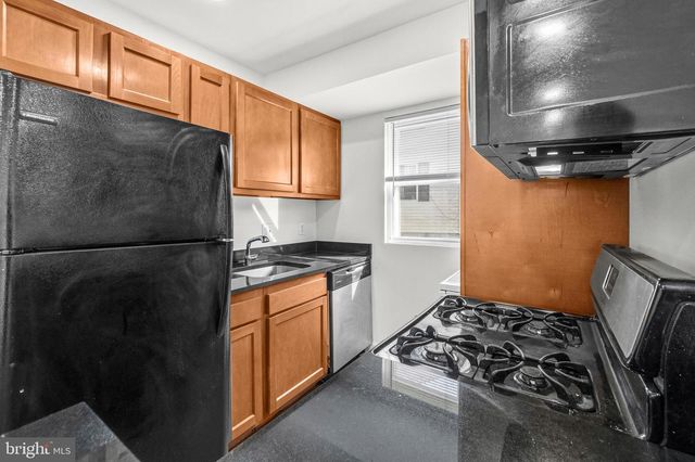 6944 HAWTHORNE ST, Hyattsville, MD 20785