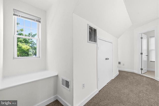 6944 HAWTHORNE ST, Hyattsville, MD 20785