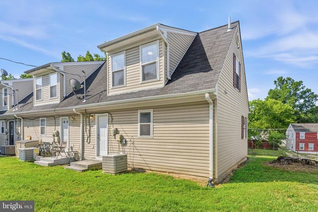 6944 HAWTHORNE ST, Hyattsville, MD 20785