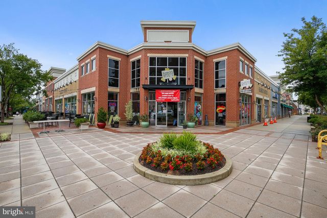 6944 HAWTHORNE ST, Hyattsville, MD 20785