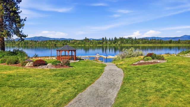 1583 Lenora Dr, Usk, WA 99180