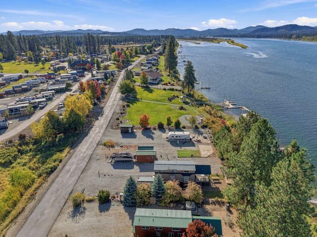 1583 Lenora Dr, Usk, WA 99180