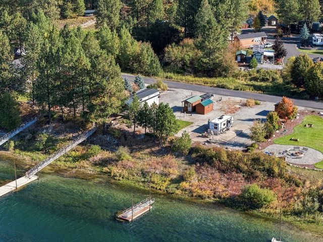 1583 Lenora Dr, Usk, WA 99180