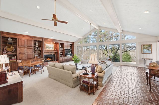 414 Bellwood Dr, Dickson, TN 37055