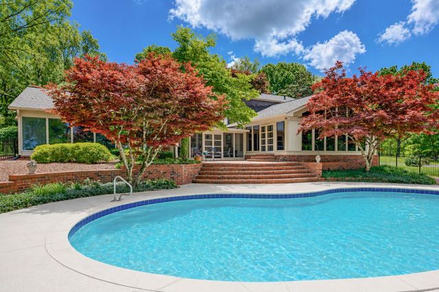 414 Bellwood Dr, Dickson, TN 37055