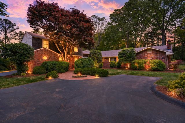 414 Bellwood Dr, Dickson, TN 37055