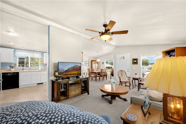 590 San Mateo Circle, Hemet, CA 92543