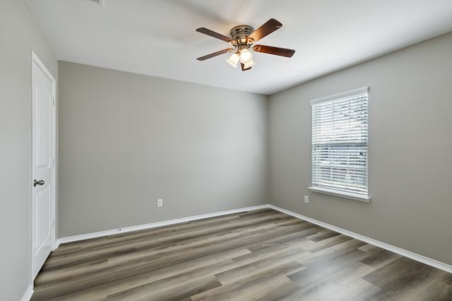 2050 Enchanted Rock Drive, Forney, TX 75126