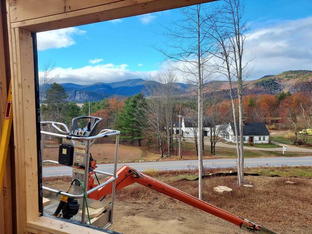 16 Burdett Road, Bartlett, NH 03847