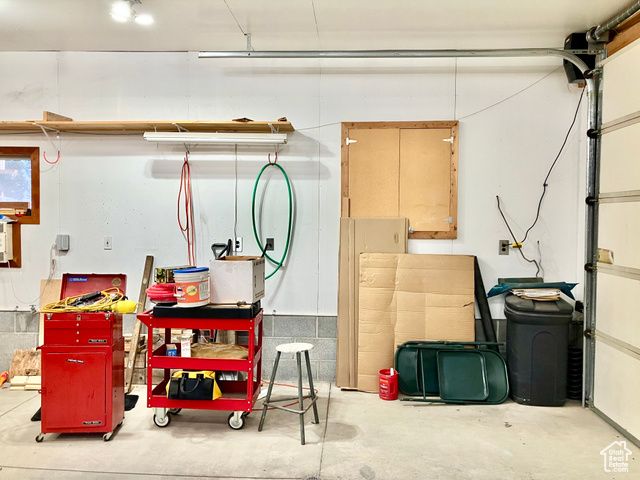 245 S 200 W, Huntington, UT 84528