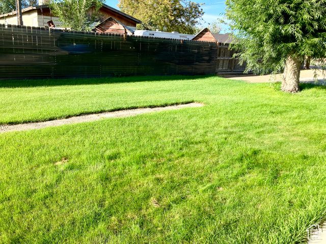 245 S 200 W, Huntington, UT 84528