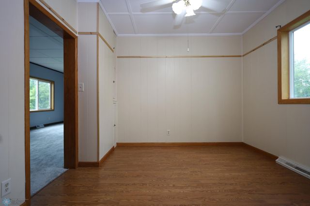 120 2nd Street NW, Hillsboro, ND 58045