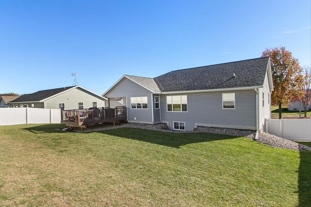 1411 16th Street, Baraboo, WI 53913