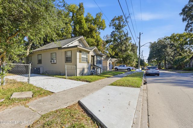1217 W 29TH Street, Jacksonville, FL 32209