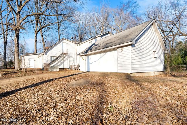 7530 Dogwood Lane, Olive Branch, MS 38654