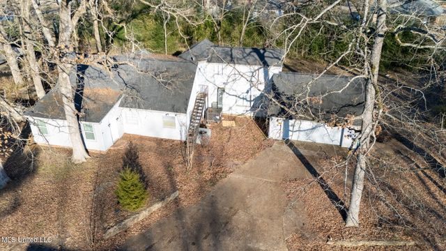 7530 Dogwood Lane, Olive Branch, MS 38654