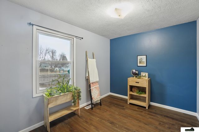 13636 W Street, Omaha, NE 68137