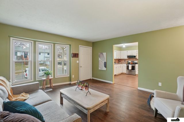 13636 W Street, Omaha, NE 68137