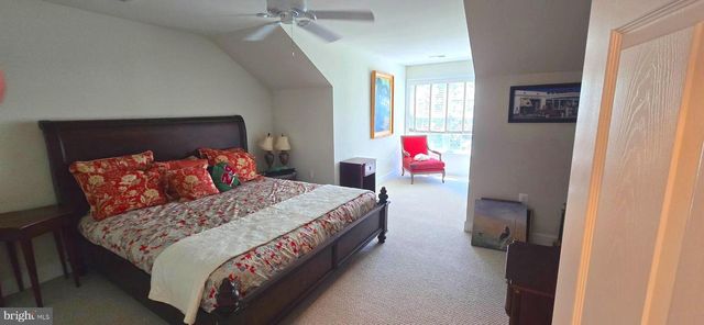44397 OAKMONT MANOR SQ, Ashburn, VA 20147