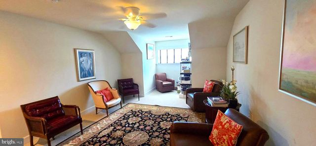 44397 OAKMONT MANOR SQ, Ashburn, VA 20147