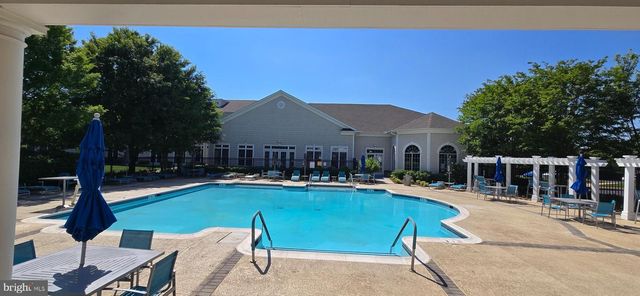 44397 OAKMONT MANOR SQ, Ashburn, VA 20147
