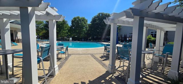 44397 OAKMONT MANOR SQ, Ashburn, VA 20147