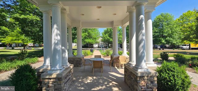 44397 OAKMONT MANOR SQ, Ashburn, VA 20147