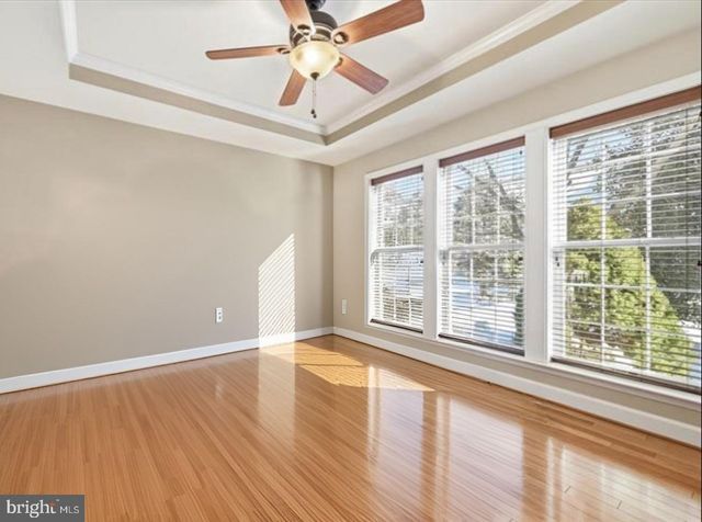44397 OAKMONT MANOR SQ, Ashburn, VA 20147