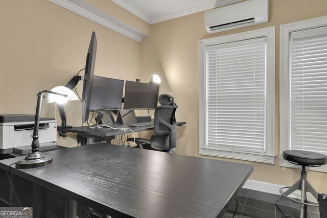 100 Trowbridge Road, Atlanta, GA 30350