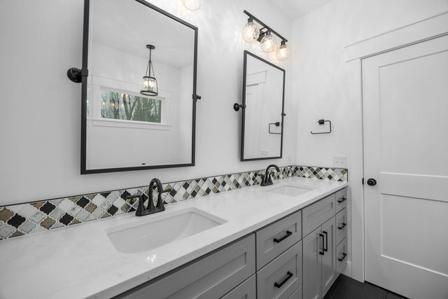 8774 Patterson Avenue Se, Caledonia Twp, MI 49316