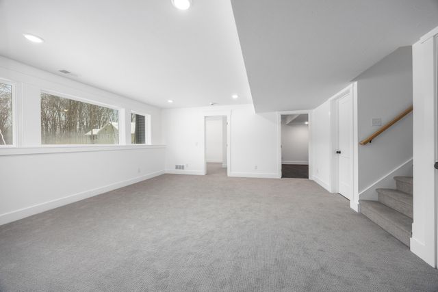 8774 Patterson Avenue Se, Caledonia Twp, MI 49316