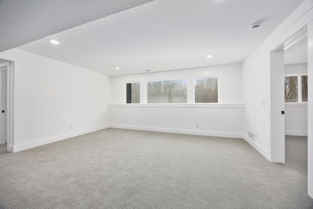 8774 Patterson Avenue Se, Caledonia Twp, MI 49316