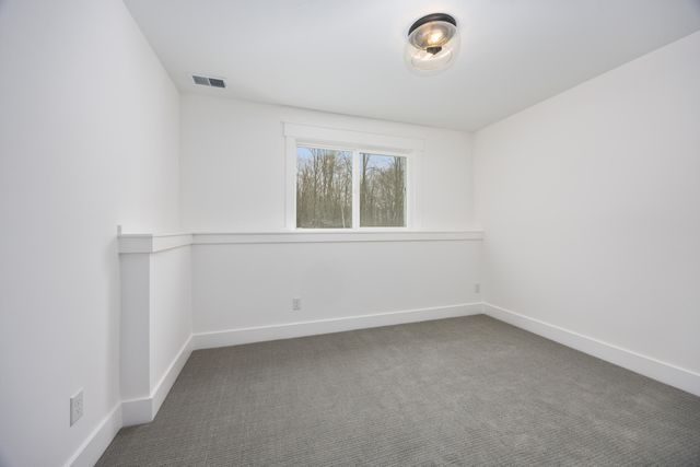 8774 Patterson Avenue Se, Caledonia Twp, MI 49316