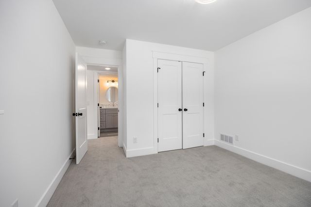 8774 Patterson Avenue Se, Caledonia Twp, MI 49316