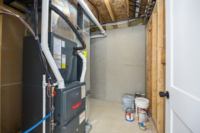 8774 Patterson Avenue Se, Caledonia Twp, MI 49316