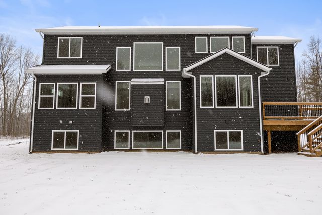 8774 Patterson Avenue Se, Caledonia Twp, MI 49316