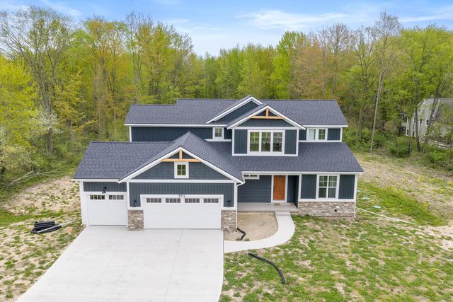 8774 Patterson Avenue Se, Caledonia Twp, MI 49316