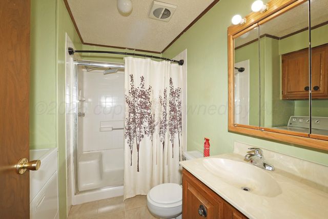 239 FRANCKLYN DR Drive, Howardwick, TX 79226