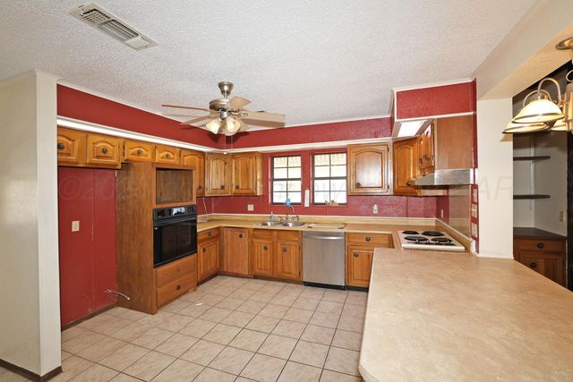 239 FRANCKLYN DR Drive, Howardwick, TX 79226