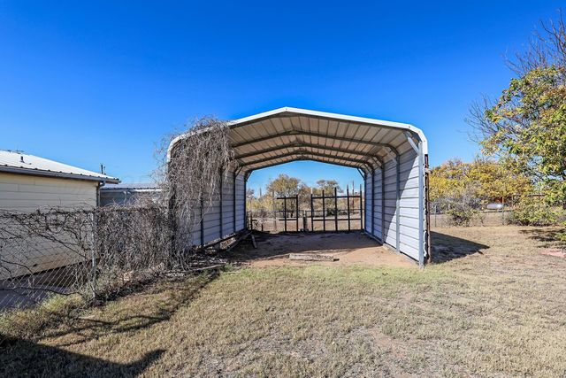 239 FRANCKLYN DR Drive, Howardwick, TX 79226