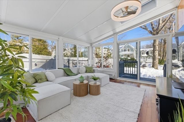 14 Eldridge Place, Westwood, MA 02090