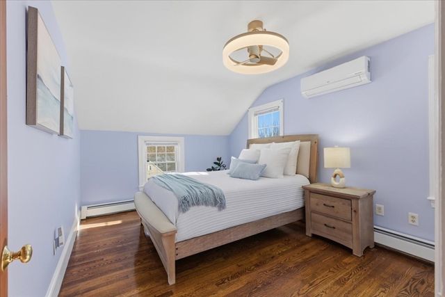 14 Eldridge Place, Westwood, MA 02090