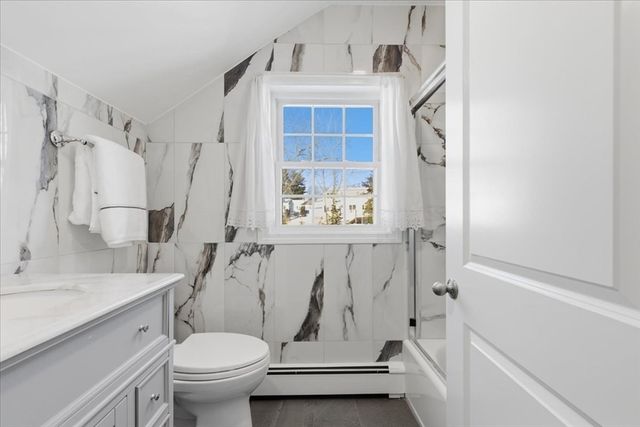 14 Eldridge Place, Westwood, MA 02090