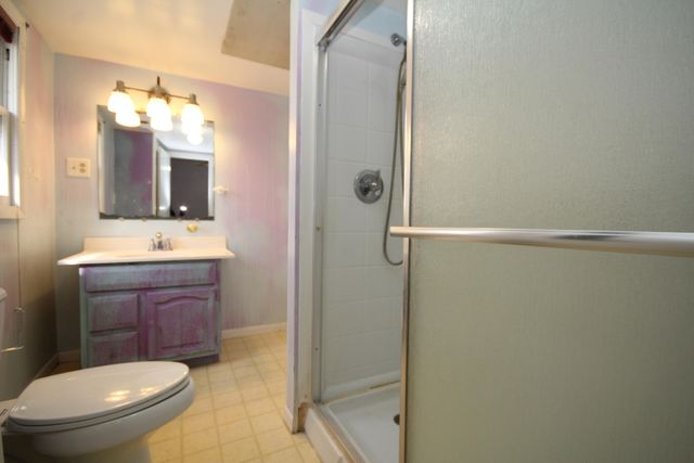 114 W Park Street, Vicksburg Vllg, MI 49097