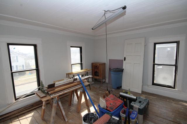 114 W Park Street, Vicksburg Vllg, MI 49097