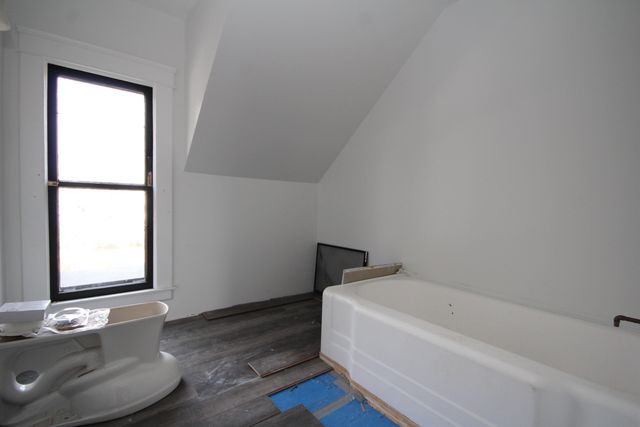 114 W Park Street, Vicksburg Vllg, MI 49097